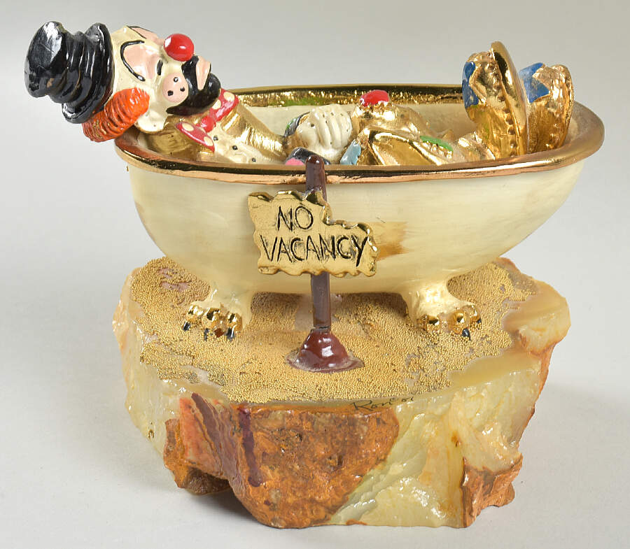 Clown Sculptures No Vacancy - No Box by Ron Lee-1