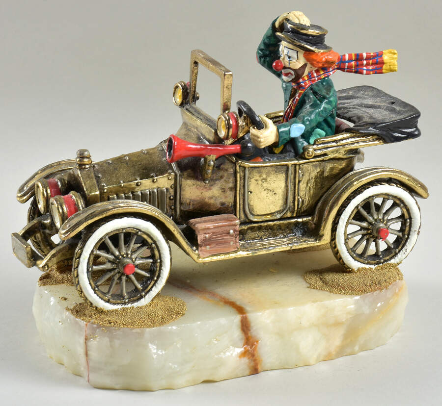 Clown Sculptures On The Road Again - No Box by Ron Lee-1