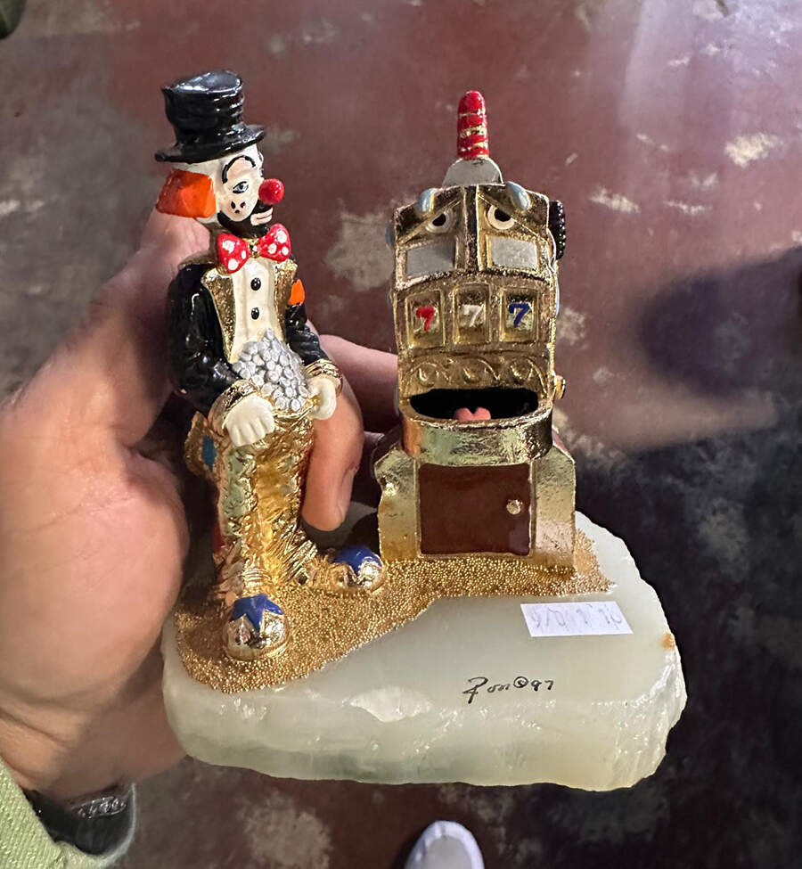 Clown Sculptures Strike It Rich - No Box by Ron Lee-1