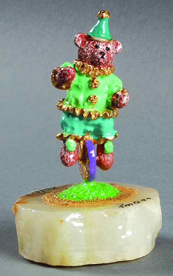 Clown Sculptures Bear-Lee On Unicycle - No Box by Ron Lee-1