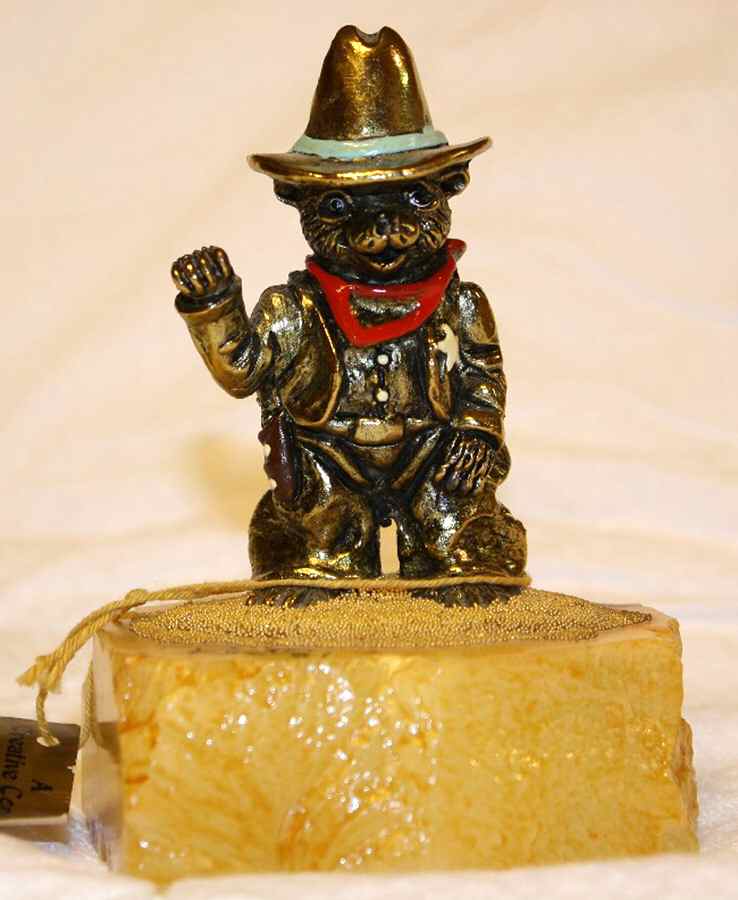 Animals Smokey The Bear - No Box by Ron Lee-1