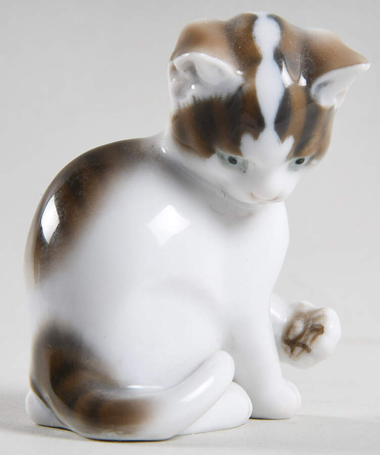 Rosenthal Figurine Playful Seated Kitten - No Box by Rosenthal - Continental-1