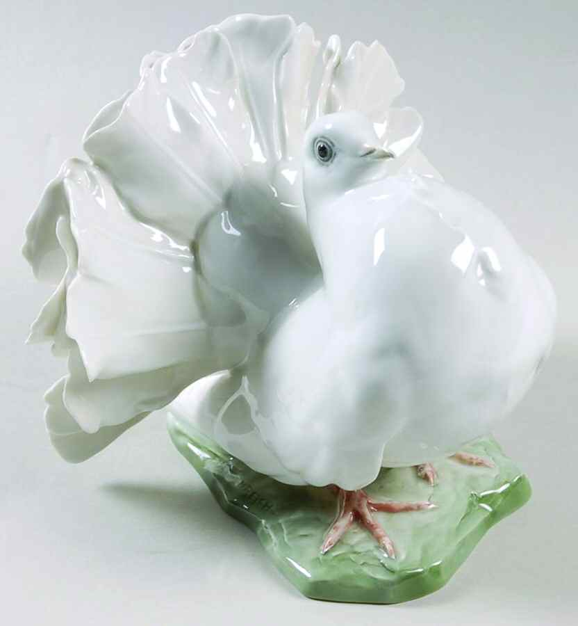 Rosenthal Figurine Pigeon - Feathers Up - No Box by Rosenthal - Continental-1