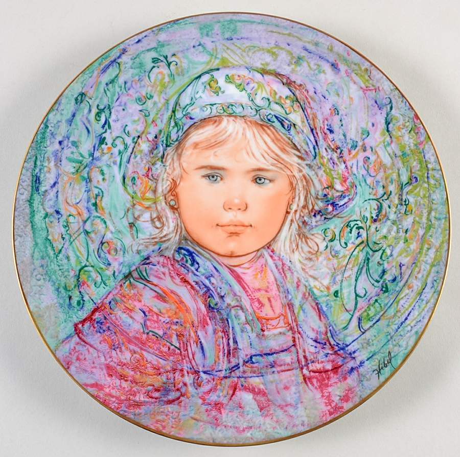 Nobility of Children La Contessa Isabella - No Box by Rosenthal - Continental-1