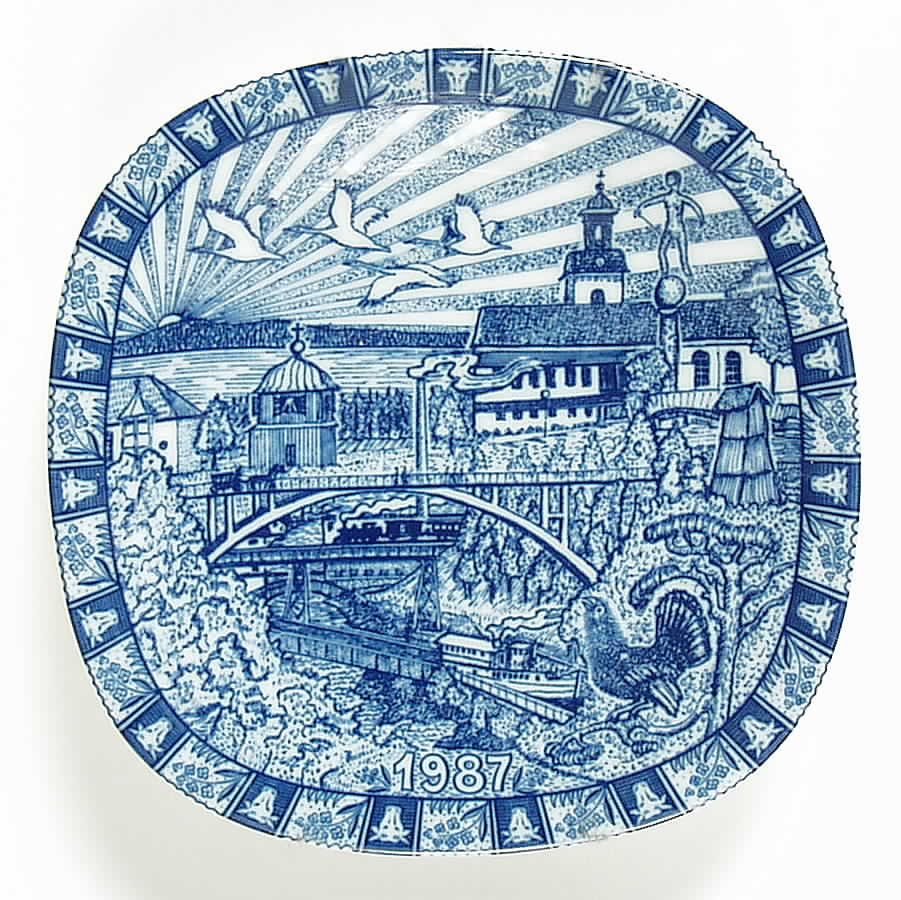 Rorstrand Christmas Plate Dalsland,Forget-Me-Not  - Boxed by Rorstrand-1