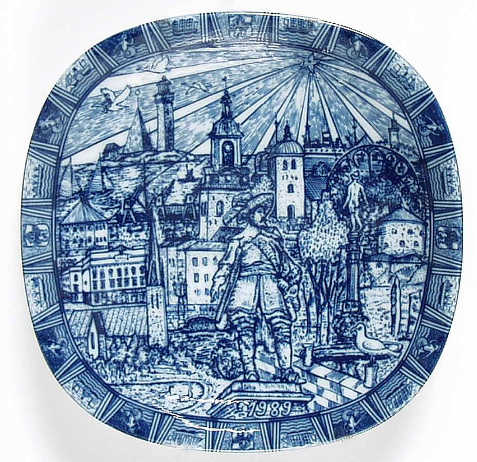 Rorstrand Christmas Plate Nils Visits Gothenborg - Boxed by Rorstrand-1