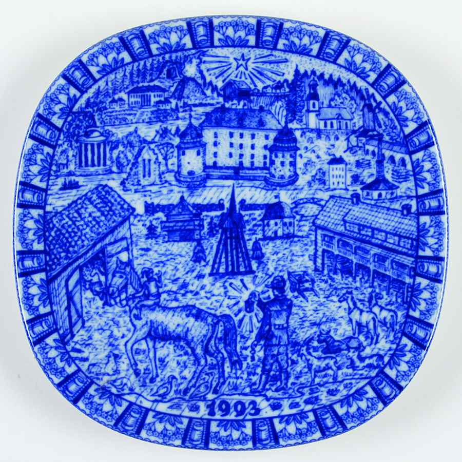 Rorstrand Christmas Plate Narke's Castle - Boxed by Rorstrand-1
