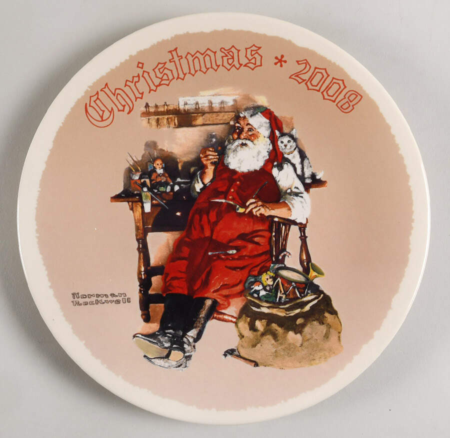 Annual Christmas Plate Santa With Soda - No Box by Rockwell Society-1