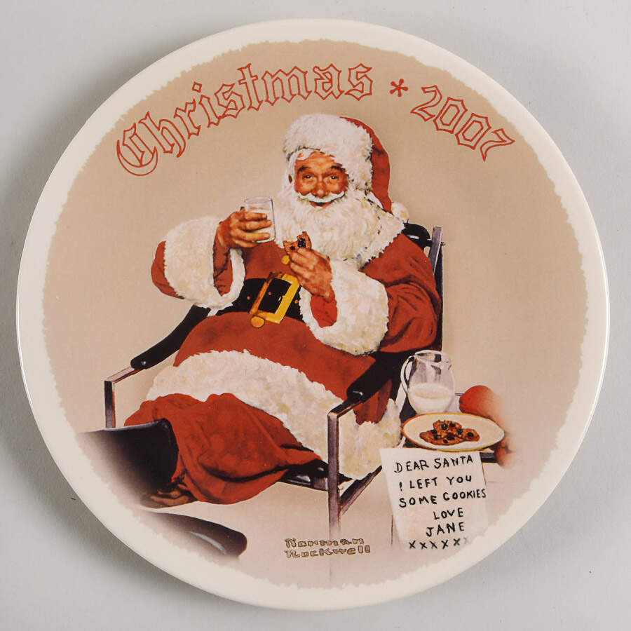 Annual Christmas Plate Santa Eating Milk And Cookies - No Box by Rockwell Society-1