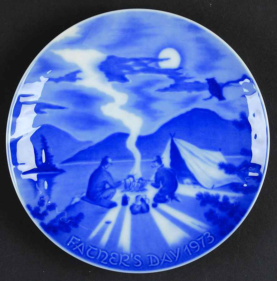 Father's Day Plate Camping - No Box by Royale (Germany)-1
