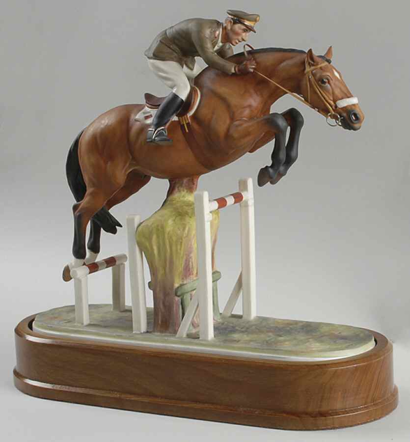 Doris Lindner Merano - Boxed by Royal Worcester-1