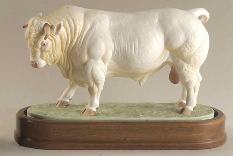 Doris Lindner Charolois Bull-Vaillant - No Box by Royal Worcester-1