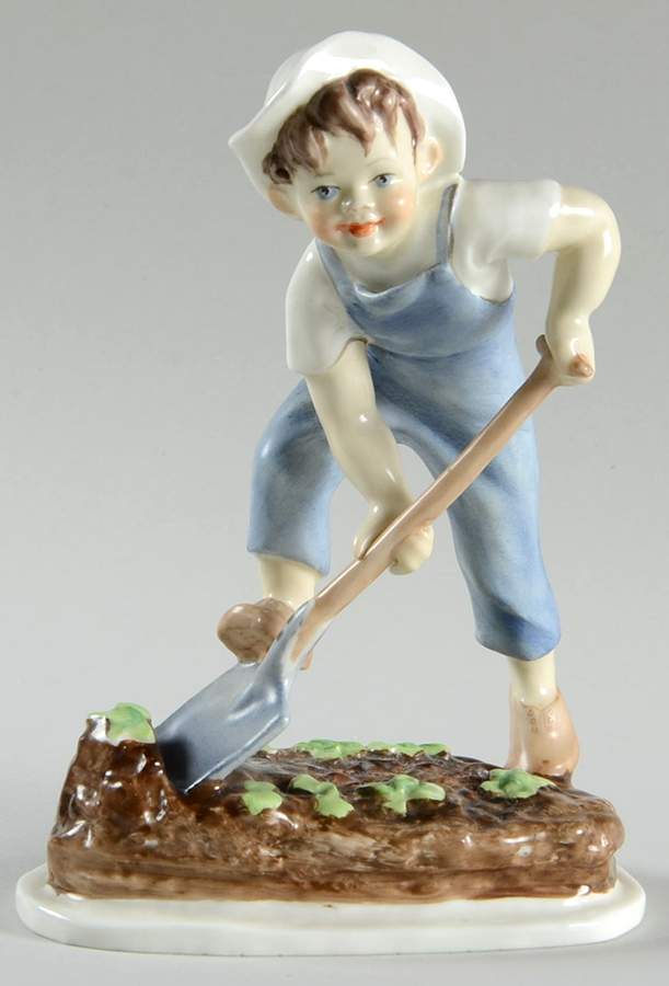 Days of The Week #2 Saturday Boy - Boxed by Royal Worcester-1