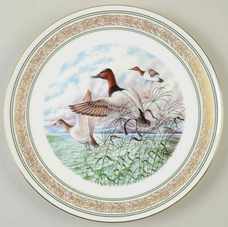 Waterbirds Of North America Canvas Backs - Boxed by Royal Worcester-1
