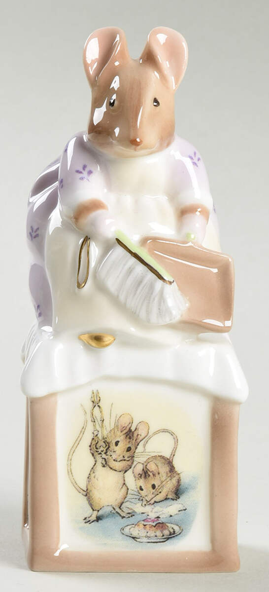 Candle Snuffer Hunca Munca - Boxed by Royal Worcester-1