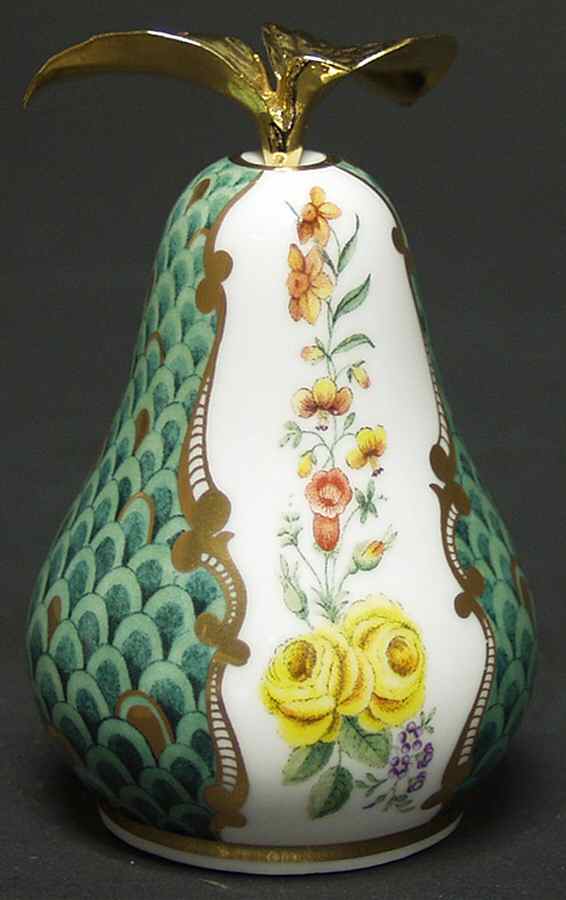 Candle Snuffer Pear-Green - Boxed by Royal Worcester-1