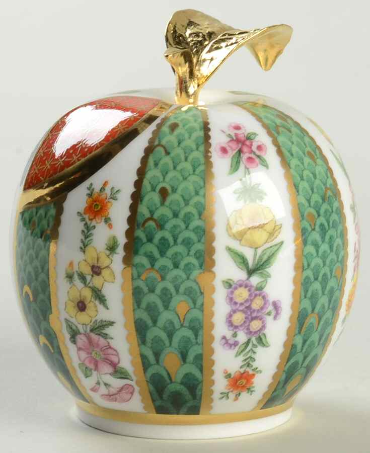 Candle Snuffer Apple-Green - Boxed by Royal Worcester-1