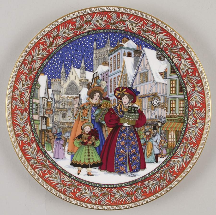 Christmas Past Christmas Eve - No Box by Royal Worcester-1