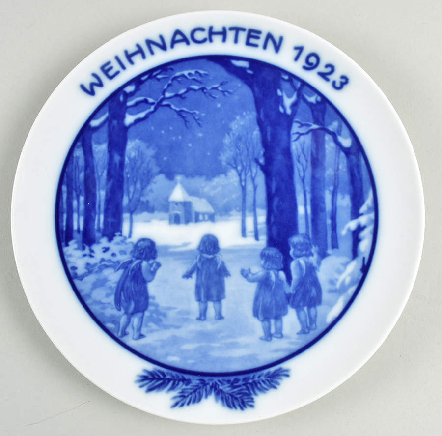 Rosenthal Christmas Plate Children In The Winter Wood - No Box by Rosenthal - Continental-1