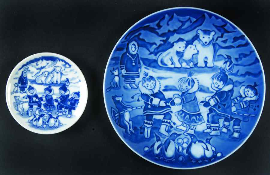 Childrens Christmas Winter Children On Greenland - Boxed by Royal Copenhagen-1