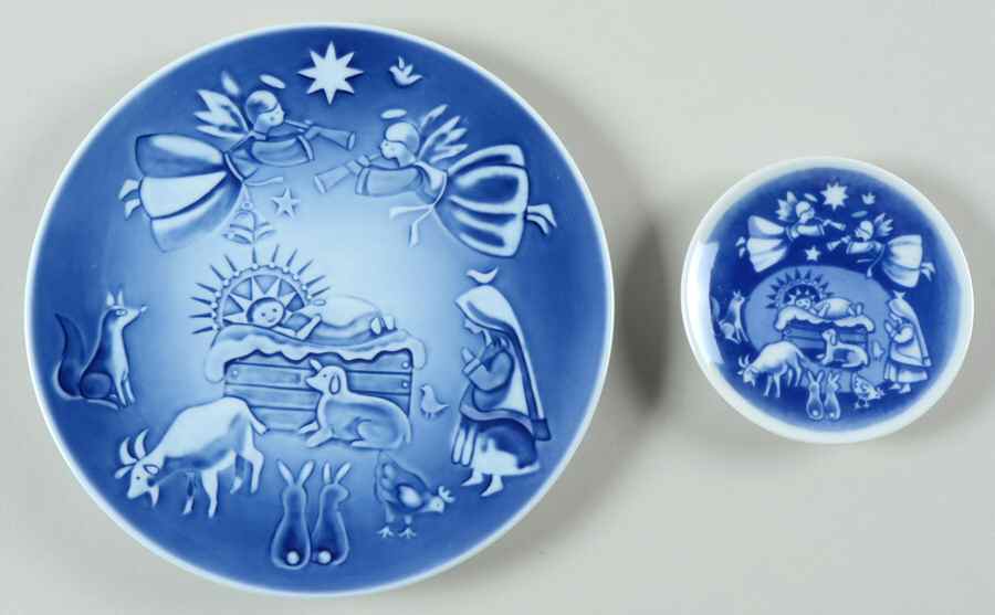Childrens Christmas Nativity-Set Of 2 - Boxed by Royal Copenhagen-1