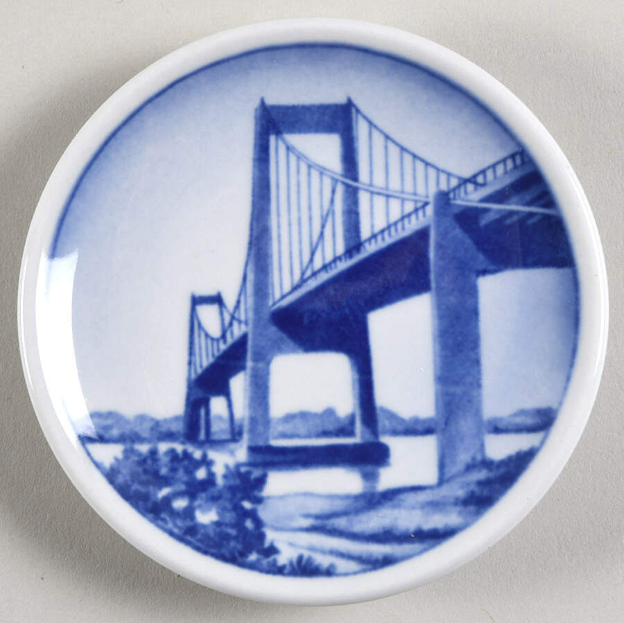 Danish & Nordic Plaquettes-2010 Series Dennye - No Box by Royal Copenhagen-1