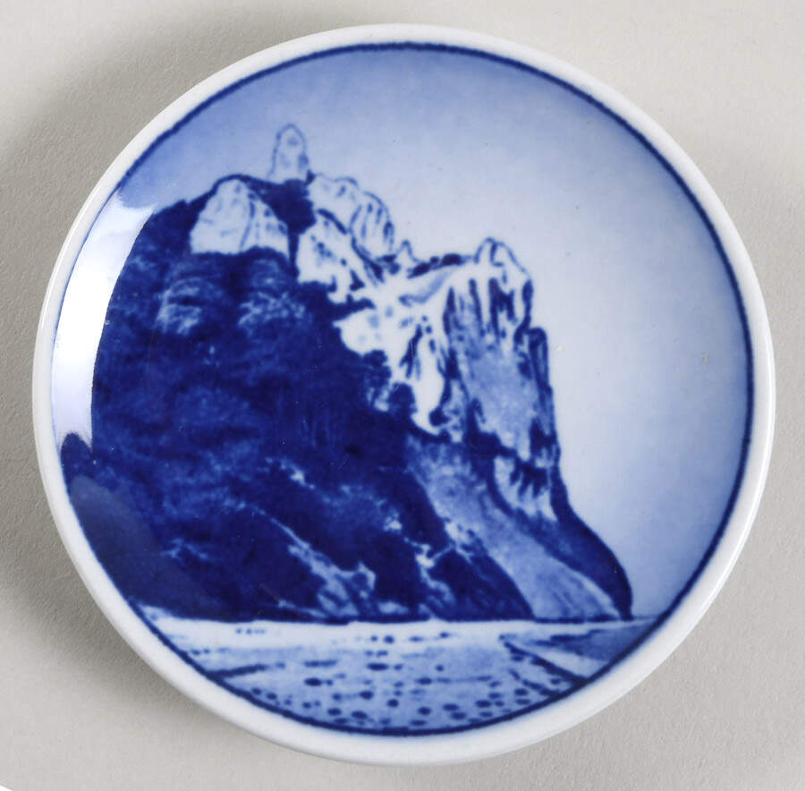 Danish & Nordic Plaquettes-2010 Series Sommerspiret Mons Klint - No Box by Royal Copenhagen-1
