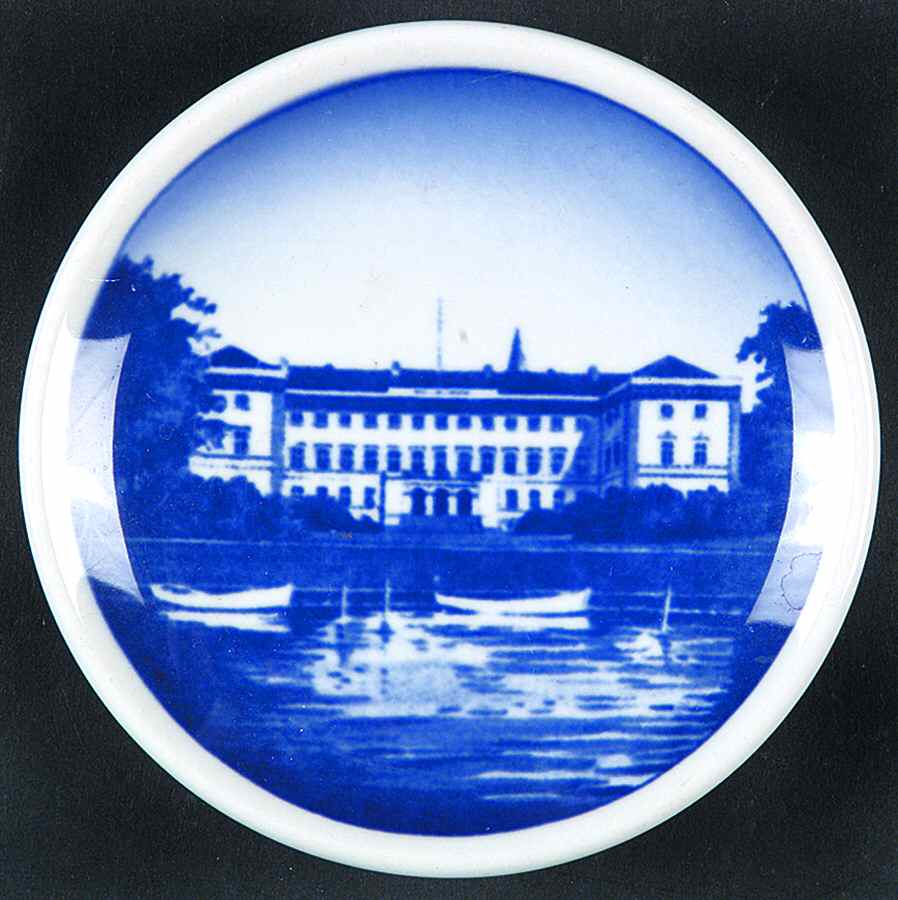 Danish & Nordic Plaquettes-2010 Series Soro Akademi - No Box by Royal Copenhagen-1