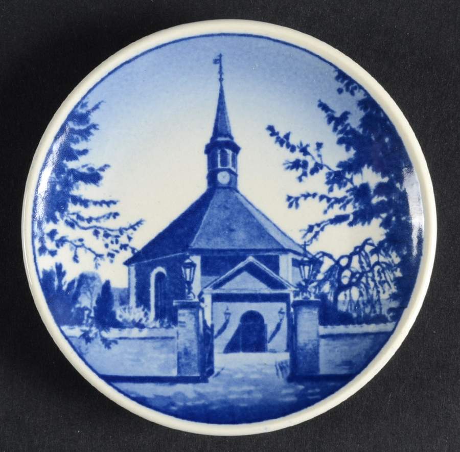 Danish & Nordic Plaquettes-2010 Series Frederiksberg Kirke - No Box by Royal Copenhagen-1