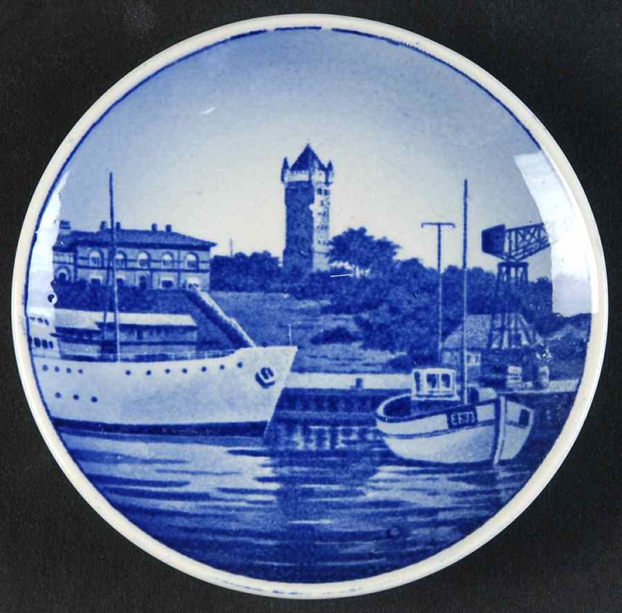 Danish & Nordic Plaquettes-2010 Series Vandtaarnet, Esbjerg - No Box by Royal Copenhagen-1