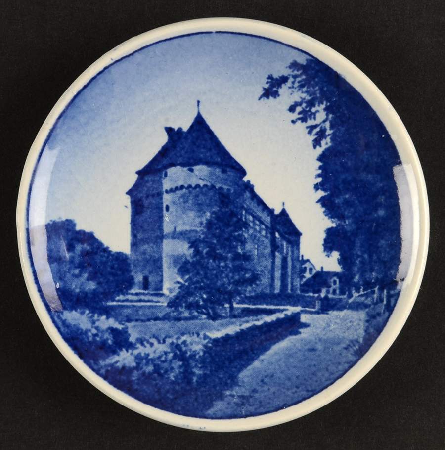 Danish & Nordic Plaquettes-2010 Series Nyborg Slot - No Box by Royal Copenhagen-1