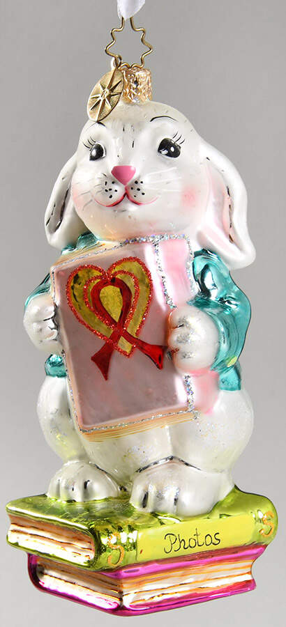 AIDS Awareness A Shy Rabbit's Heart - No Box by Christopher Radko-1
