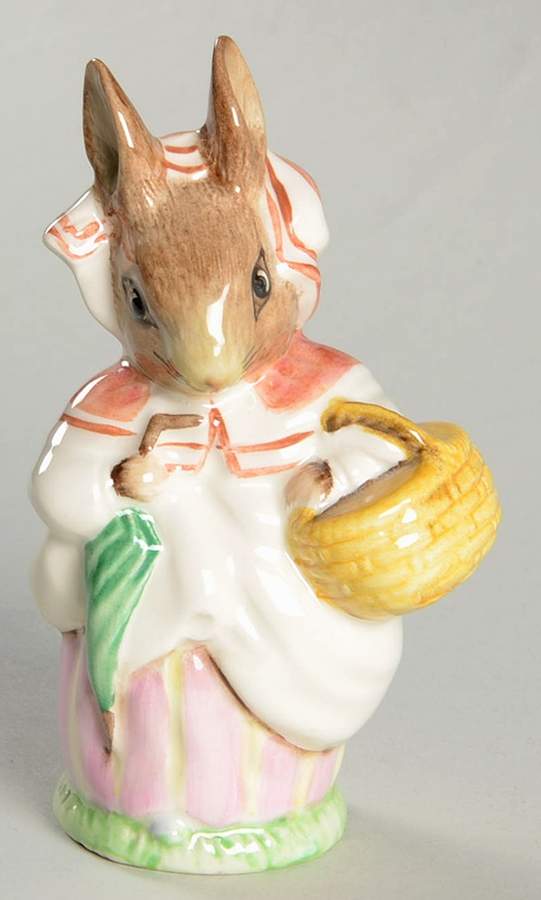 Beatrix Potter Backstamp 6 Mrs Rabbit-2ver. - Boxed by Royal Doulton-1