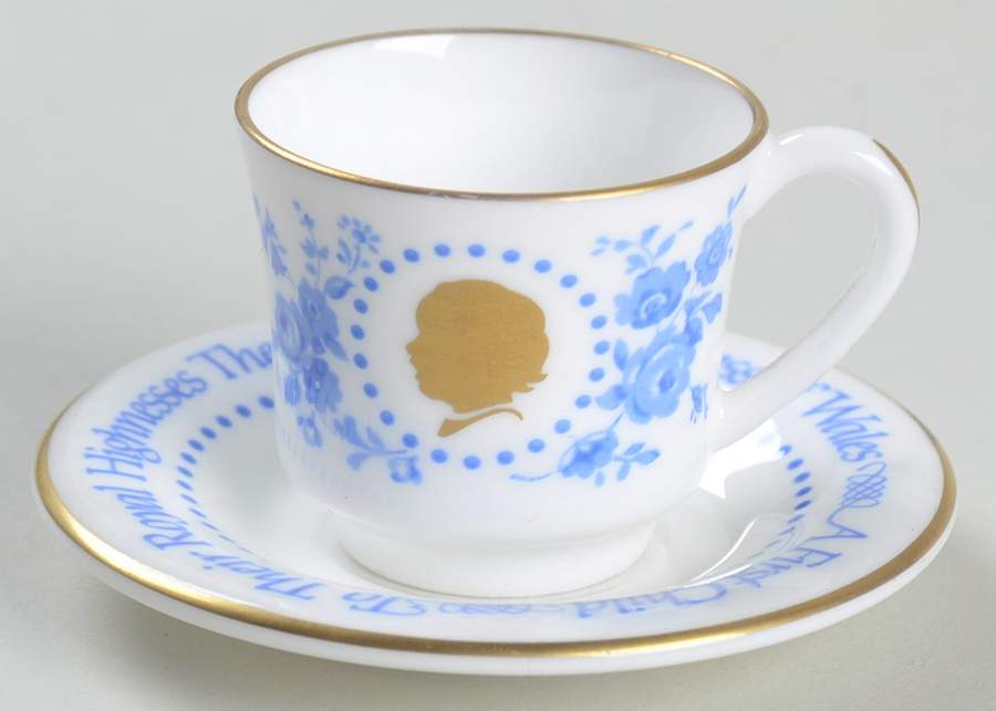Royal Worcester Royalty Giftware Prince William Christening Mini Cup & Sa - No Box by Royal Worcester-1