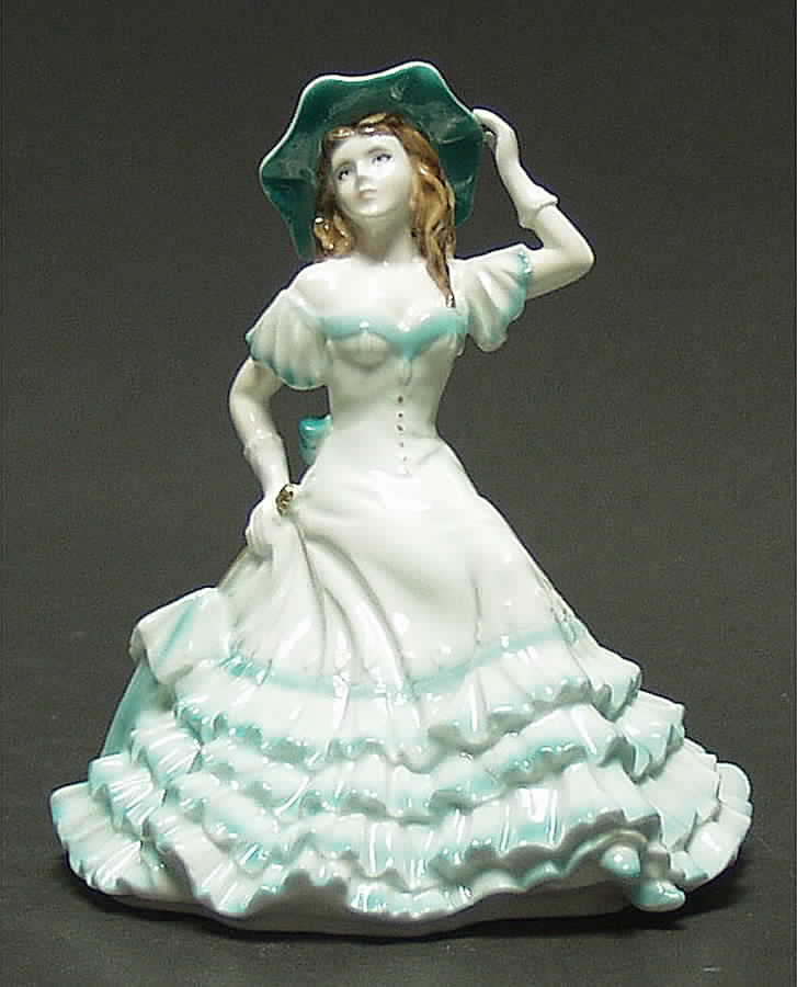 Les Petites Kate - No Box by Royal Worcester-1