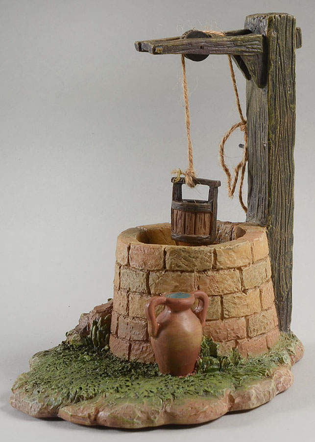 Fontanini Heirloom Nativity 5" Scale Town Well With Working Bucket - Wtih Box Bx377 by Roman-1