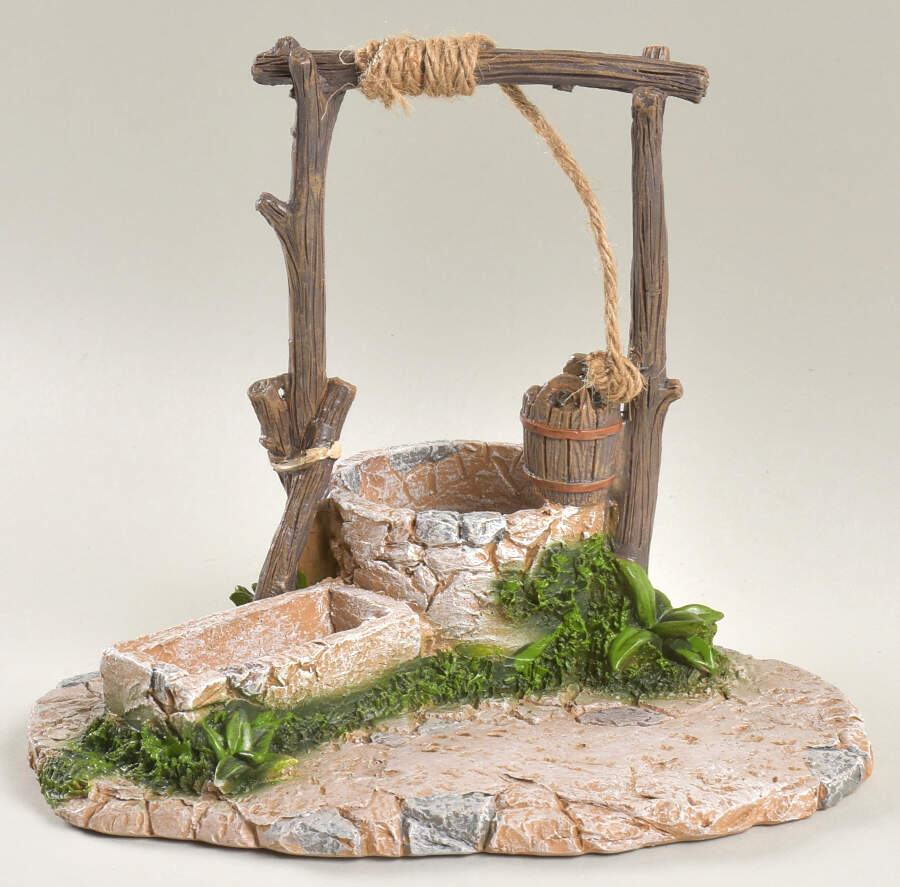 Fontanini Heirloom Nativity 5" Scale Town Well With Trough - With Box 443 by Roman-1