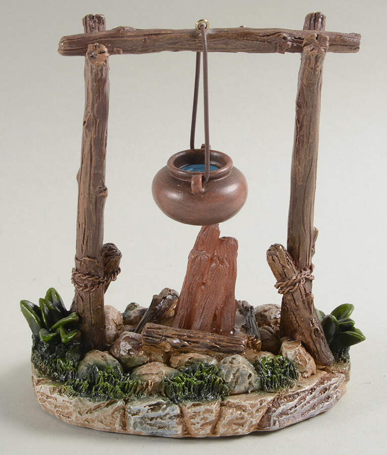 Fontanini Nativity 7.5" Campfire - Boxed by Roman-1