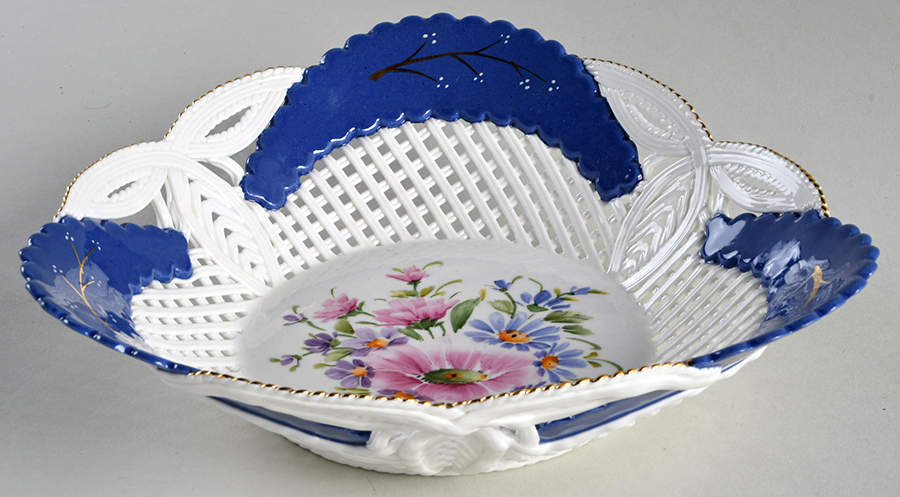 Ramex Cluj Collection Giftware Iris Basket - No Box 60 by Ramex Intl-1