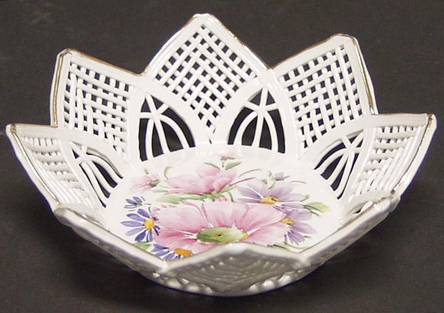 Ramex Cluj Collection Giftware Queen-Small - No Box by Ramex Intl-1