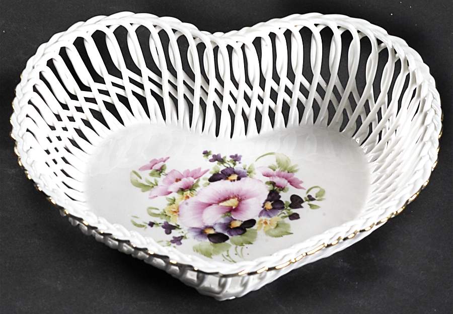 Ramex Cluj Collection Giftware Heart Basket-Large - No Box by Ramex Intl-1
