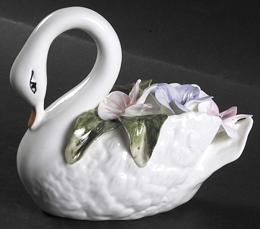 Ramex Cluj Collection Giftware Swan With Flowers - No Box by Ramex Intl-1