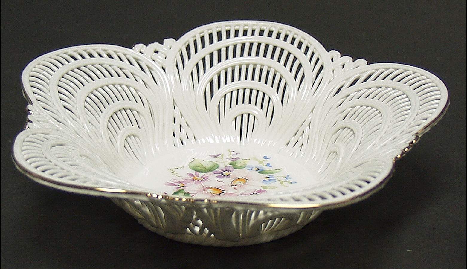 Ramex Cluj Collection Giftware Arina-Large Basket - No Box by Ramex Intl-1