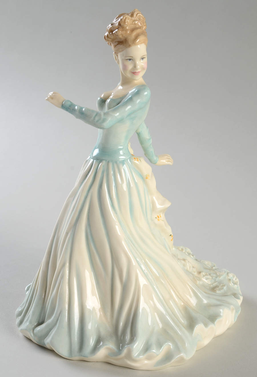 In Vogue Collection-Figurine Joanne - Boxed by Royal Doulton-1