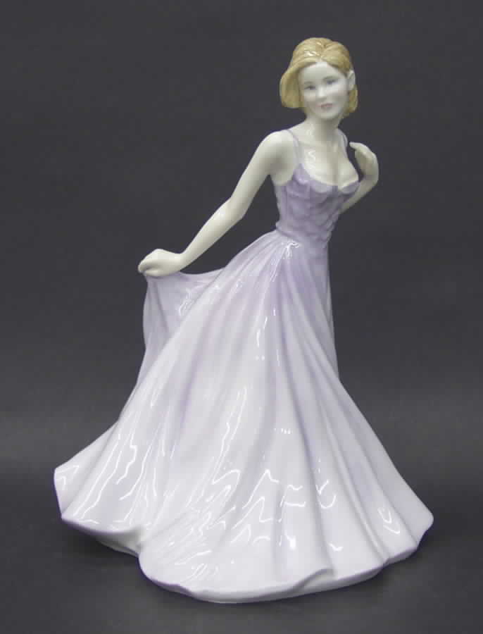 In Vogue Collection-Figurine Claudia - Boxed by Royal Doulton-1