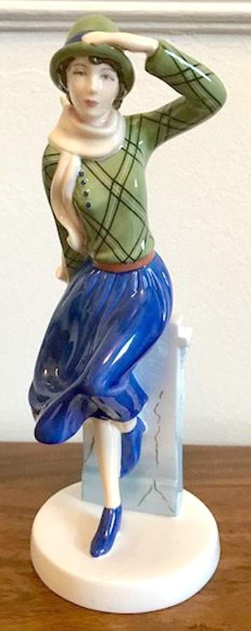 Classique Collection-Figurines Theresa - Boxed by Royal Doulton-1