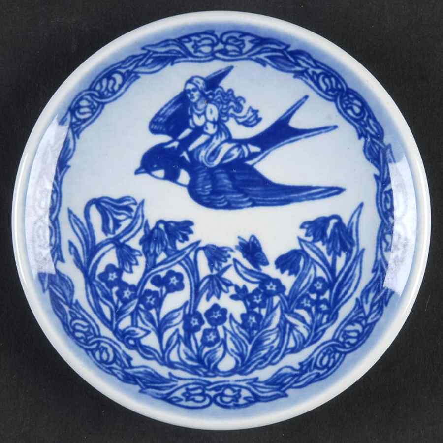 Hans Christian Anderson Plaque Thumbelina-Tommelise - No Box by Royal Copenhagen-1
