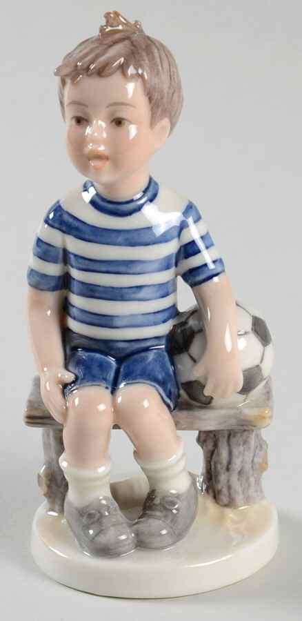 Millennium Figurine Collection Frederik-Earth - Boxed by Royal Copenhagen-1