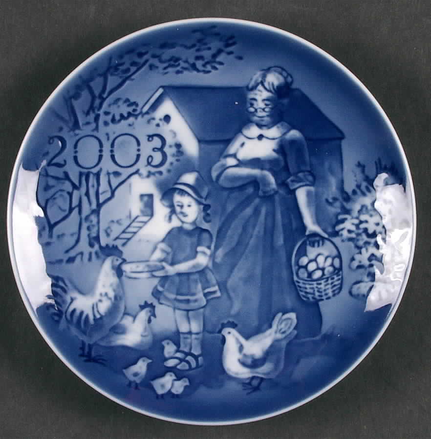 Grandparents Plate Series Feeding The Chickens - No Box by Royal Copenhagen-1