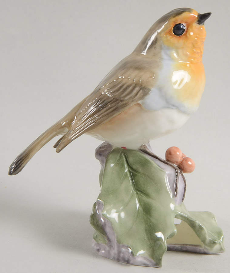 Royal Worcester Bird Figurines Robin Large - No Box 60 by Royal Worcester-1